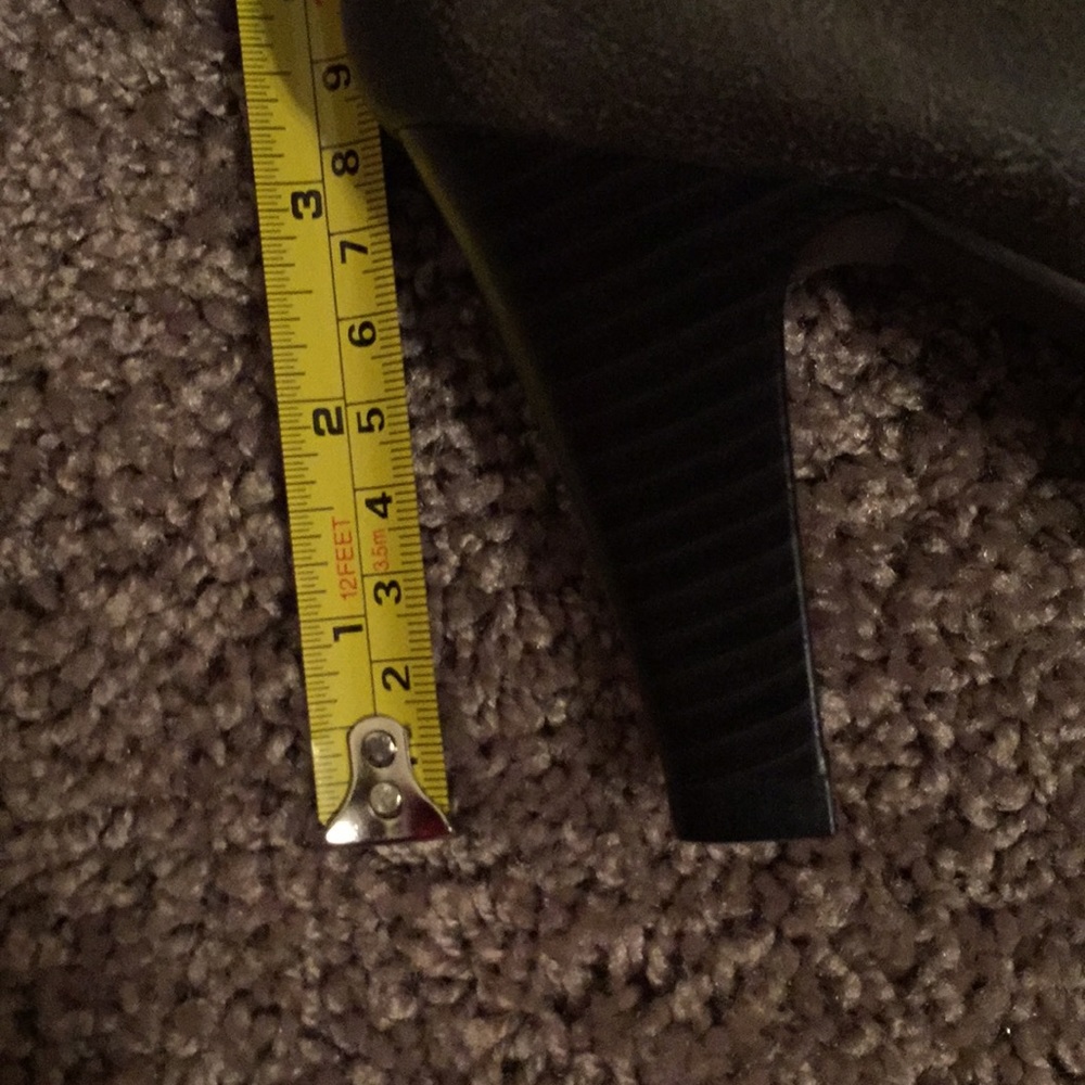 Booted heals - Picture 5 of 5